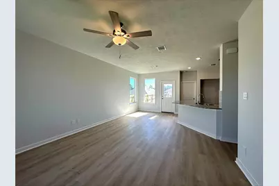 134 Lacebark Loop, Huntsville, TX 77320 - Photo 3