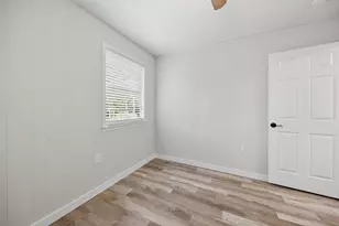 9481 Lake Forest Cir, Brenham, TX 77833 - Photo 19