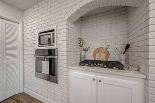 976 Bonita St, Bayou Vista, TX 77563 - Photo 23