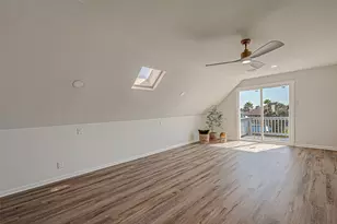 976 Bonita St, Bayou Vista, TX 77563 - Photo 35