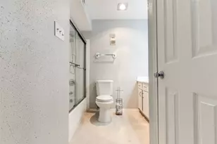 3300 Pebblebrook Dr, Seabrook, TX 77586 - Photo 11