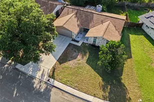 8307 Knute Rockne St, San Antonio, TX 78240 - Photo 37