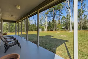 10172 Northridge Dr, Conroe, TX 77303 - Photo 9