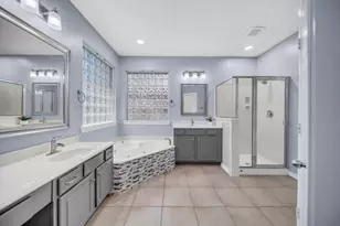 12703 Songhollow Dr, Tomball, TX 77377 - Photo 27