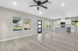 3001 Arbor St, Houston, TX 77004 - Photo 3