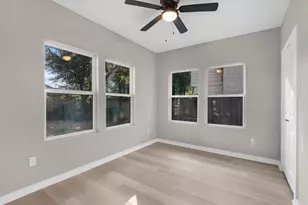 3001 Arbor St, Houston, TX 77004 - Photo 21