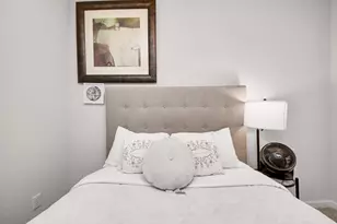 8207 Rising Stream Dr, Houston, TX 77063 - Photo 27