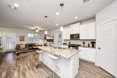 8207 Rising Stream Drive, Houston, TX 77063 - Photo 19