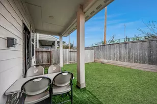 8207 Rising Stream Dr, Houston, TX 77063 - Photo 7