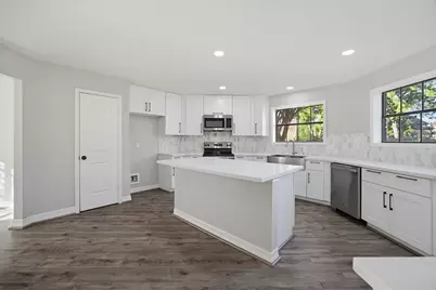 8015 Ash Valley Drive, Spring, TX 77379 - Photo 5