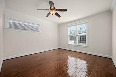 110 Kendall Street, Houston, TX 77003 - Photo 9