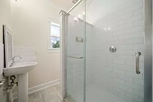110 Kendall St, Houston, TX 77003 - Photo 27