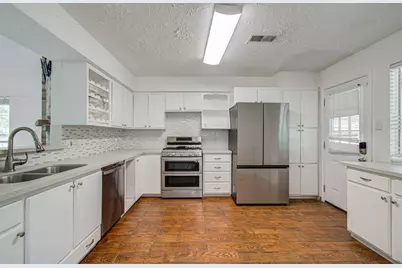 9610 Blackamore Circle, Houston, TX 77065 - Photo 13
