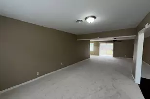 7306 Troulon Dr, Houston, TX 77074 - Photo 11