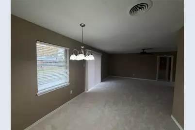 7306 Troulon Drive, Houston, TX 77074 - Photo 9