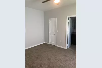16871 W Ivanhoe, Montgomery, TX 77316 - Photo 5