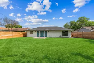 1845 Huge Oaks St, Houston, TX 77055 - Photo 25