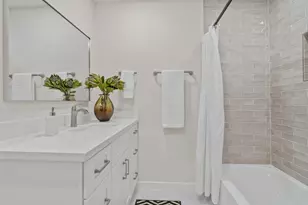 4738 Briarbend Dr, Houston, TX 77035 - Photo 15
