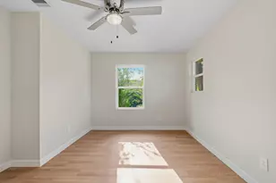 4738 Briarbend Dr, Houston, TX 77035 - Photo 21