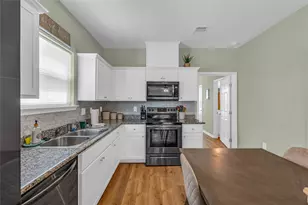 5419 Ave N 1/2, Galveston, TX 77551 - Photo 11