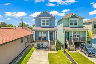5419 Ave N 1/2, Galveston, TX 77551 - Photo 1