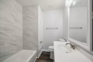 705 Westshire Dr, Houston, TX 77013 - Photo 11