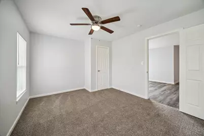 705 Westshire Drive, Houston, TX 77013 - Photo 7