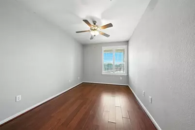 7575 Kirby Drive #2204, Houston, TX 77030 - Photo 9