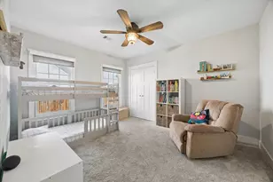 729 Sue Barnett Dr, Houston, TX 77018 - Photo 31