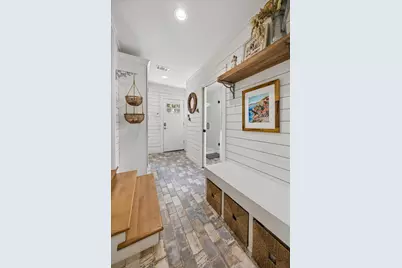 729 Sue Barnett Drive, Houston, TX 77018 - Photo 9