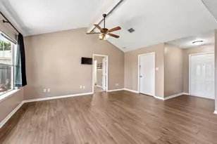 16269 Sun View Ln, Conroe, TX 77302 - Photo 7