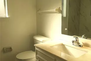 13526 Brook Hollow Dr, Sugar Land, TX 77498 - Photo 17