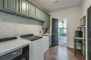 7630 Savannah Plantation Dr, Rosharon, TX 77583 - Photo 15