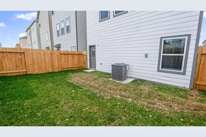 14970 Eagle Feather Drive, Houston, TX 77090 - Photo 27