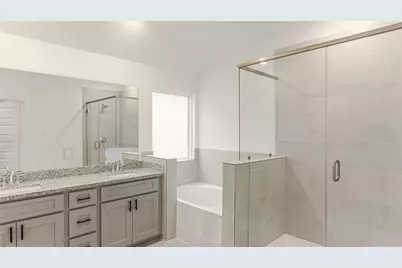 14970 Eagle Feather Drive, Houston, TX 77090 - Photo 19