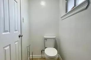 12011 Chessington Dr, Houston, TX 77031 - Photo 19