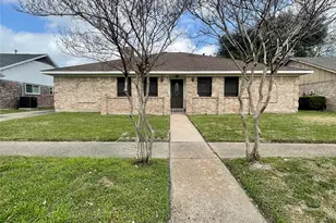 12011 Chessington Dr, Houston, TX 77031 - Photo 1