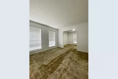 12011 Chessington Drive, Houston, TX 77031 - Photo 7