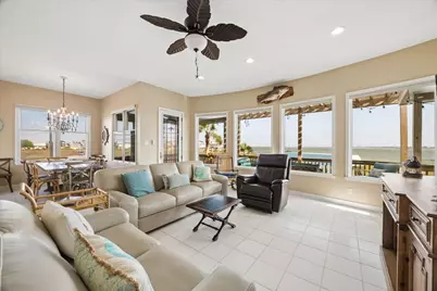 9303 Teichman Road, Galveston, TX 77554 - Photo 7