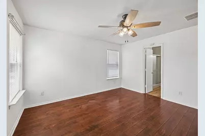 19007 Remington Park Dr, Houston, TX 77073 - Photo 9