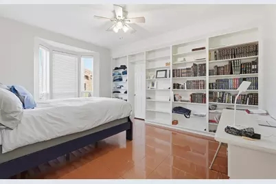 7927 Wolfield Lane, Houston, TX 77071 - Photo 11