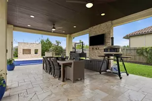 18818 E Josey Overlook Dr, Cypress, TX 77433 - Photo 11
