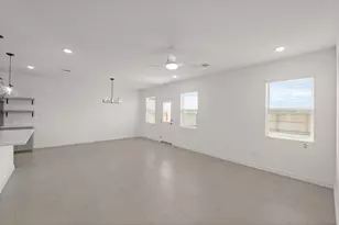 359 W Rose Marie Ln, Montgomery, TX 77356 - Photo 9