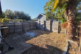 5403 Ave Q 1/2, Galveston, TX 77551 - Photo 11