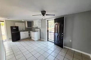5403 Ave Q 1/2, Galveston, TX 77551 - Photo 3