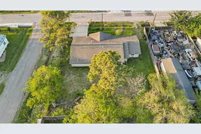 7954 Booker St, Houston, TX 77028 - Photo 13