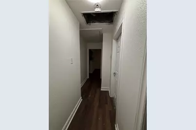 10010 Cathedral Drive, Houston, TX 77051 - Photo 17