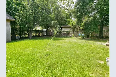 1003 W Hart Avenue, Pasadena, TX 77506 - Photo 23