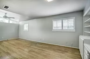 12118 Tara Dr, Bunker Hill Village, TX 77024 - Photo 15