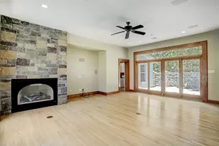 12118 Tara Dr, Bunker Hill Village, TX 77024 - Photo 3